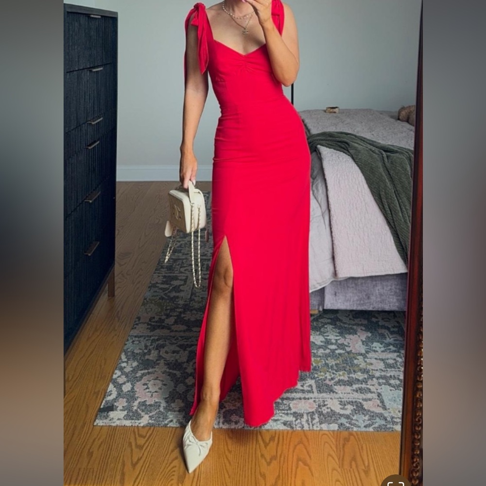 TIE SHOULDER Maxi Dress